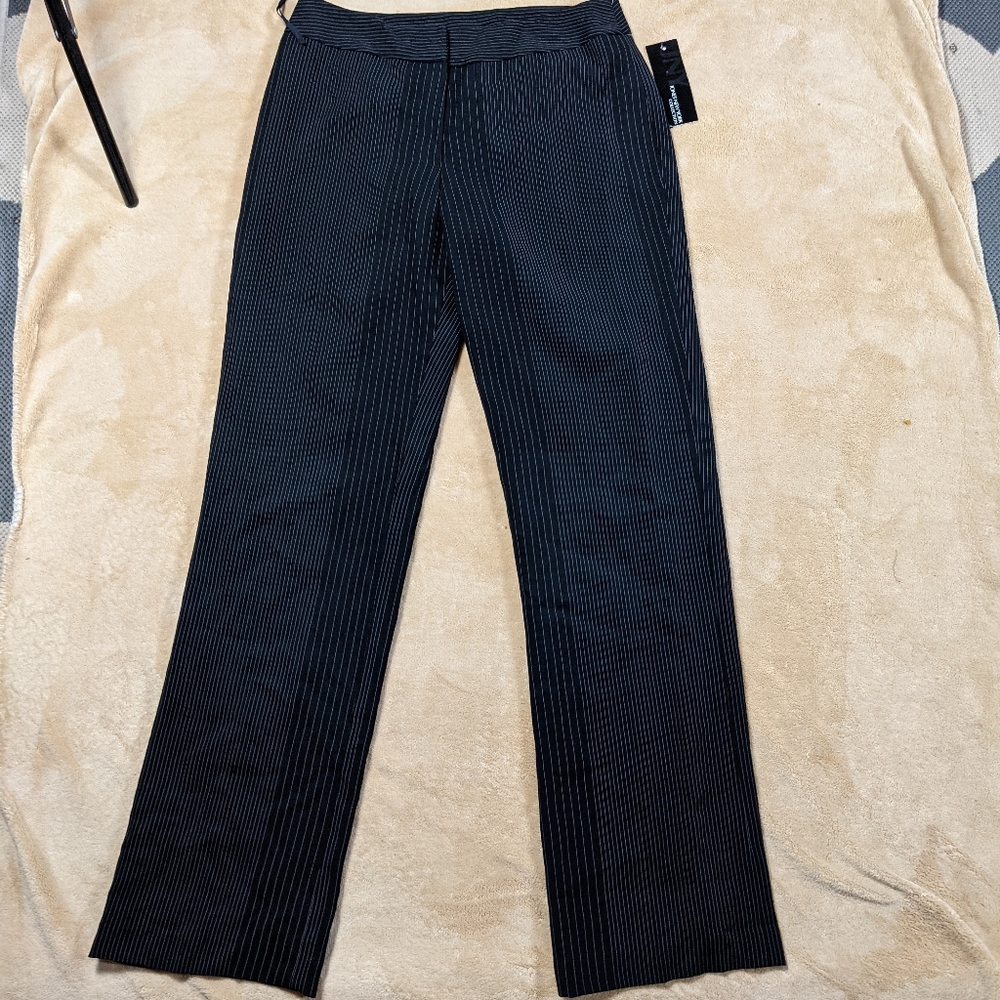 Nwt Size 10 Jones of New York trousers /pants